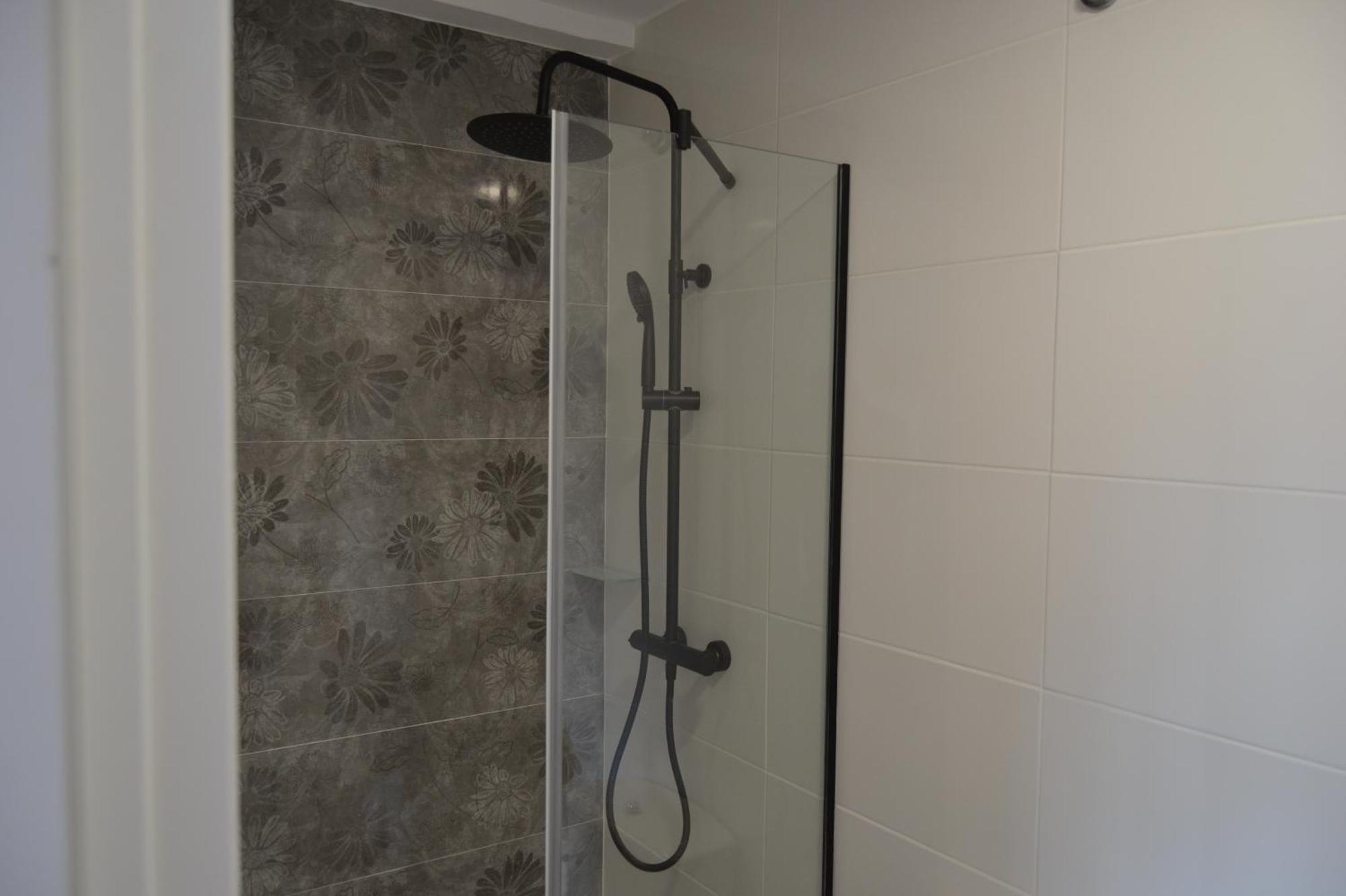 Greco 8 Hotel Саррия Екстериор снимка