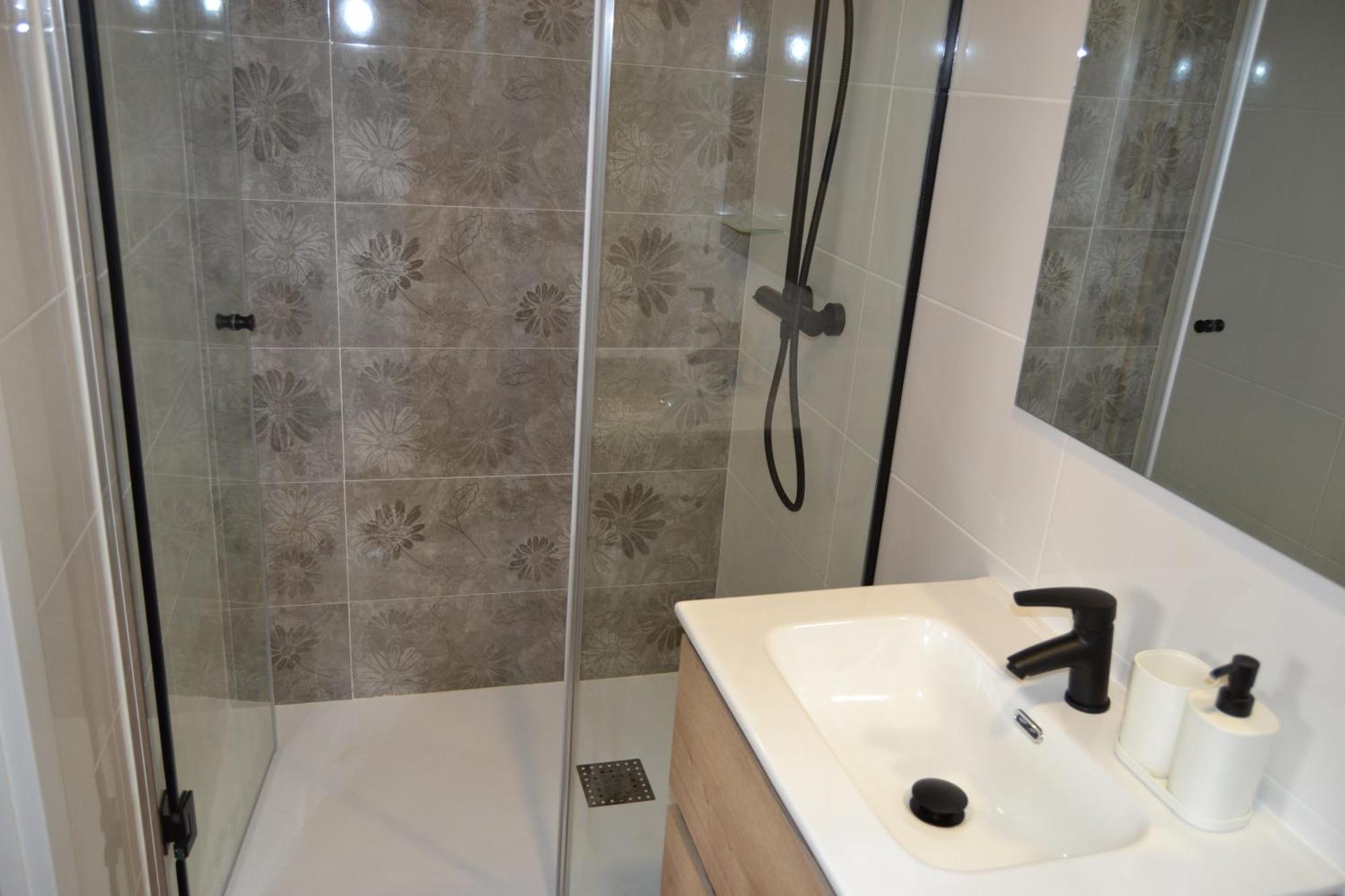 Greco 8 Hotel Саррия Екстериор снимка